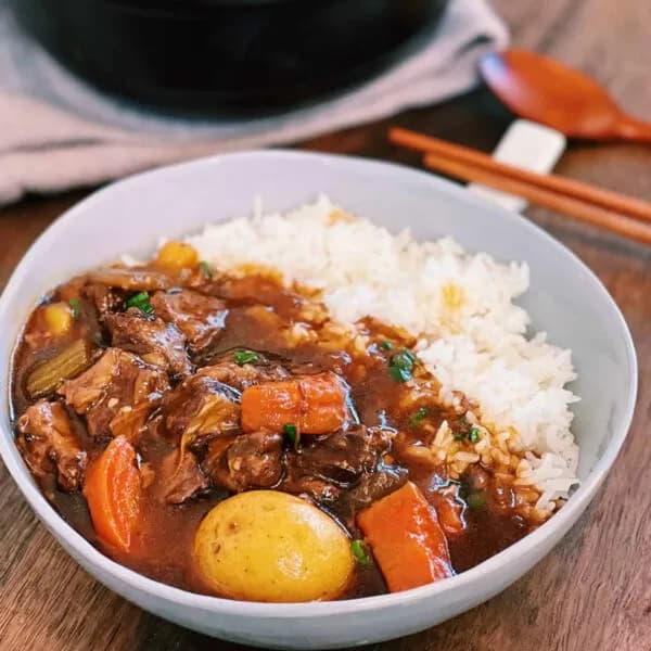 Camel Stew with Rice/Pasta